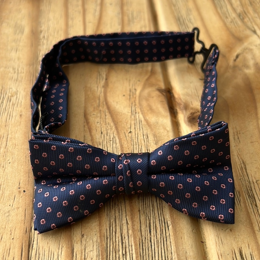 Navy and pink bow tie
